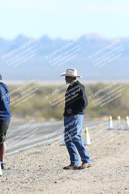 media/Dec-04-2025-Racers Edge (Thu) [[5ebc9f124d]]/1-Track Walk/